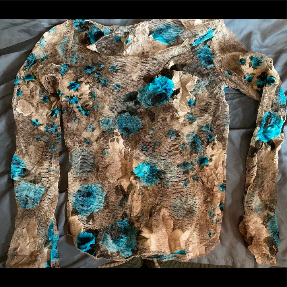 Vintage y2k Turquoise Rose Floral Print Bell Sleeve Mesh top/Blouse Size Xs/s.